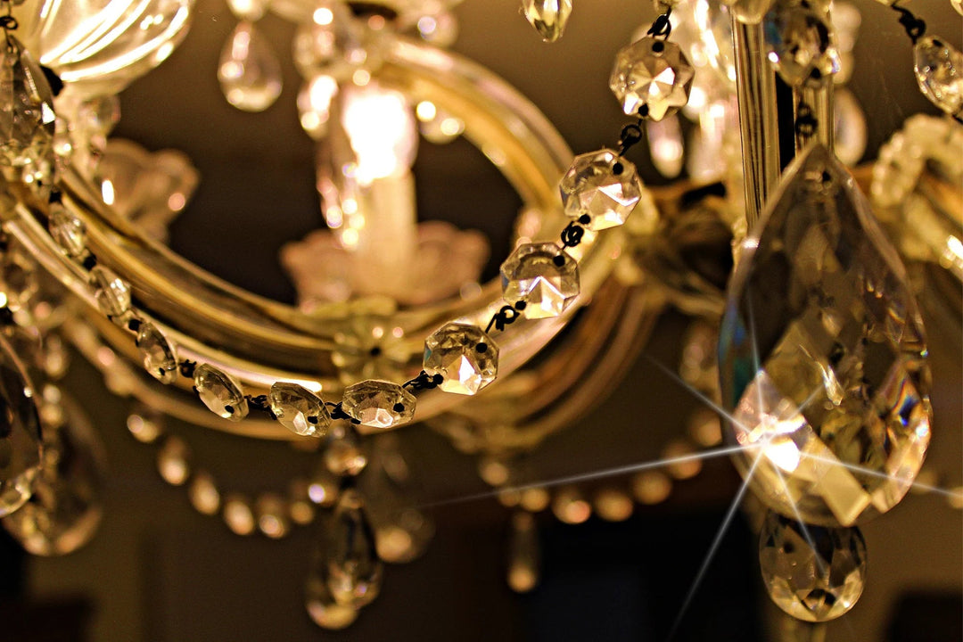 Crafted Magic: Elevate Your Ambiance with Hand-Blown Chandeliers - Greensu Home Decor