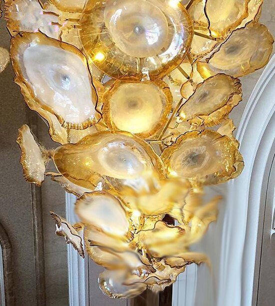 Lusso Grande lampadario di vetro soffiato a mano di Murano Piastra di fiori Illuminazione d'arte moderna