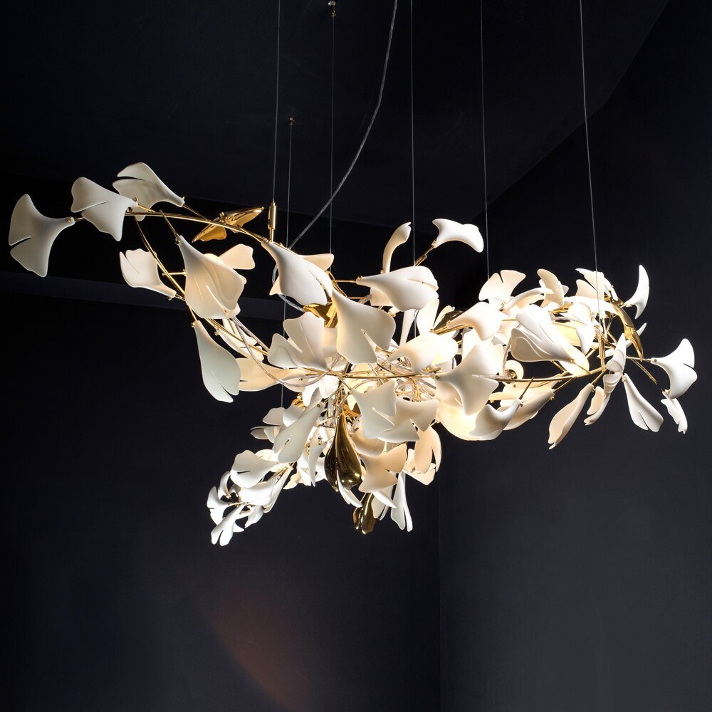 Lustre de luxe en céramique blanche avec branches en cuivre pour le hall d'entrée