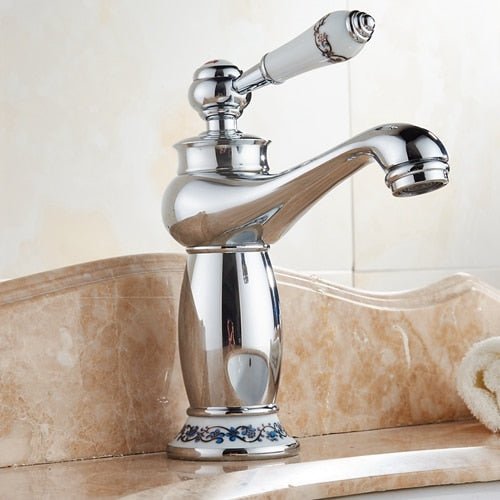 Rubinetto per bagno con finitura bronzo antico monocomando Lavabo in ottone Rubinetti in ottone massiccio Miscelatori per acqua Gru per vasca da bagno